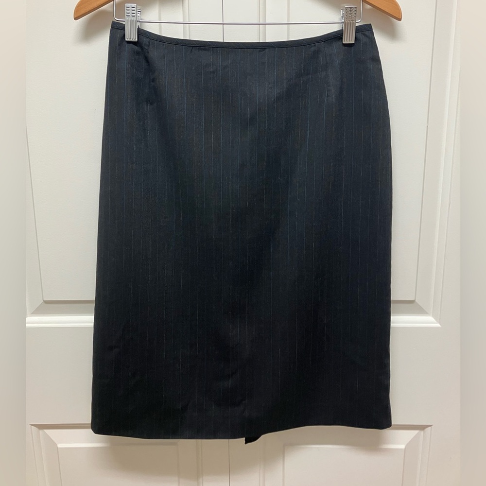 Luisa Spagnoli wool blend knee length skirt, dark grey pinstripe, EU 44, US 10